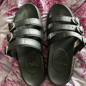 Dr Martens Blaire slide sandal